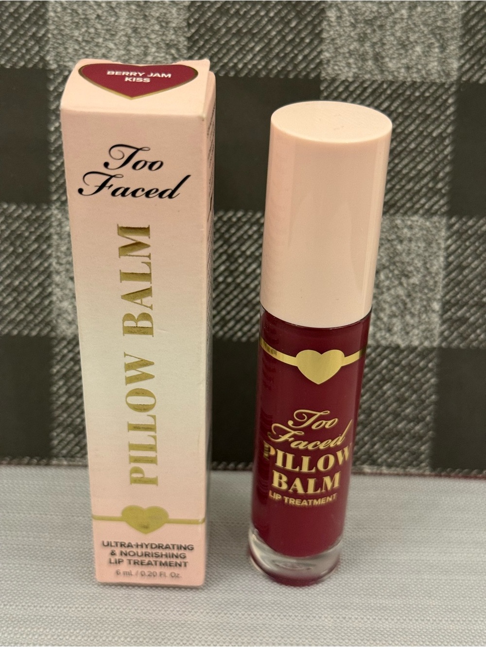 Too Faced Pillow Balm Lip Treatment - Berry Jam Kiss (Deep Berry)